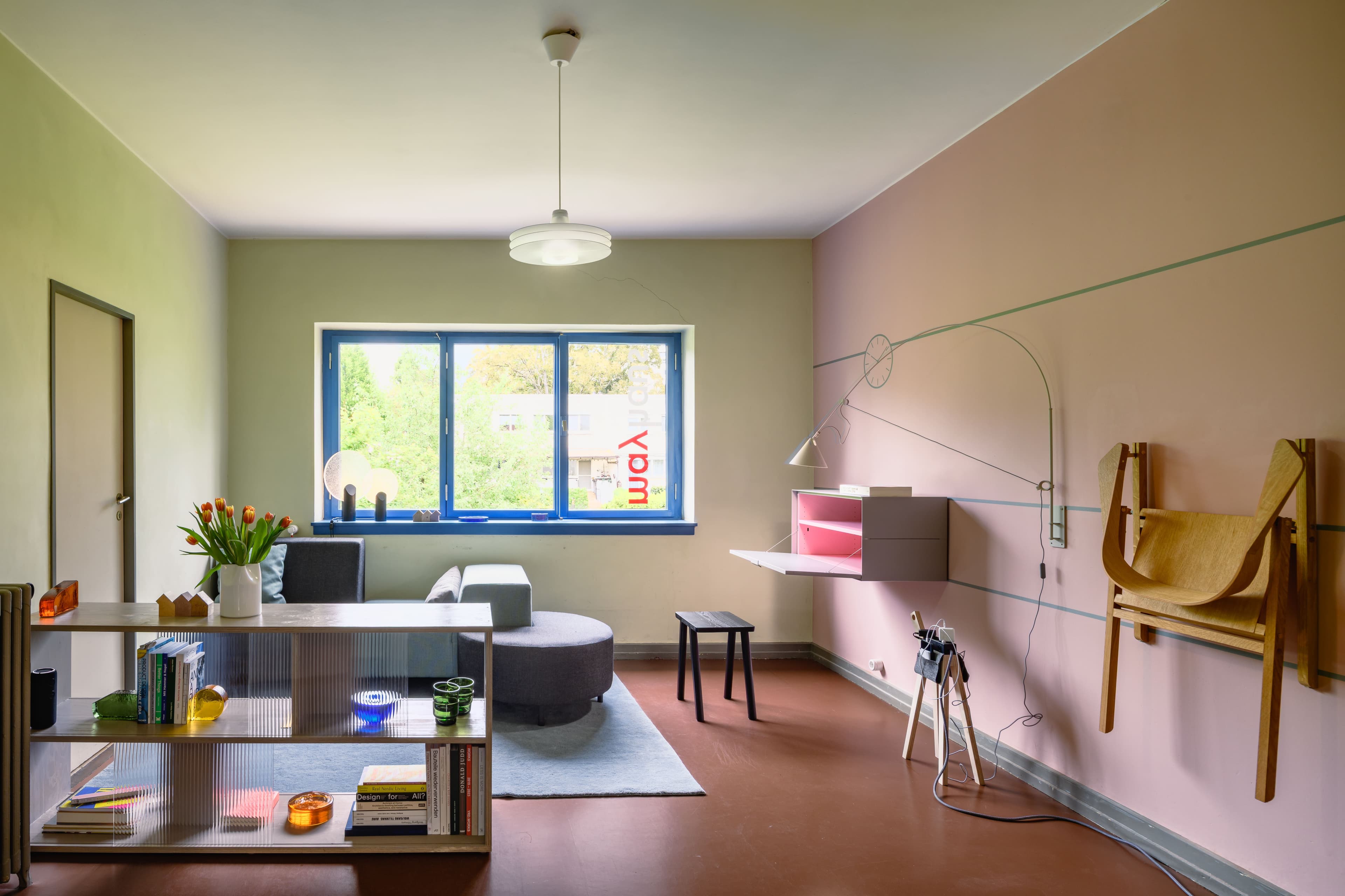 Blick in die Ausstellung New Neues Frankfurt im Ernst May Haus