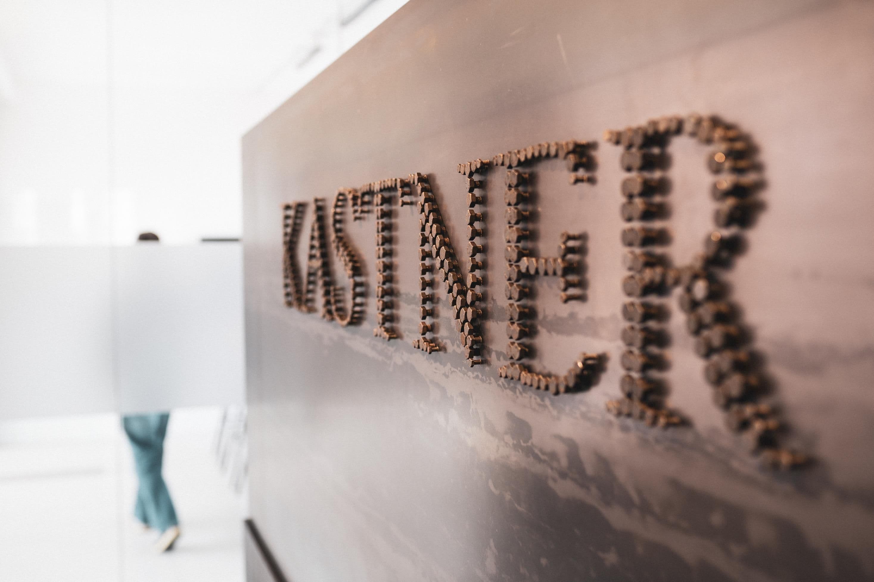 Loo der Agentur Kastner