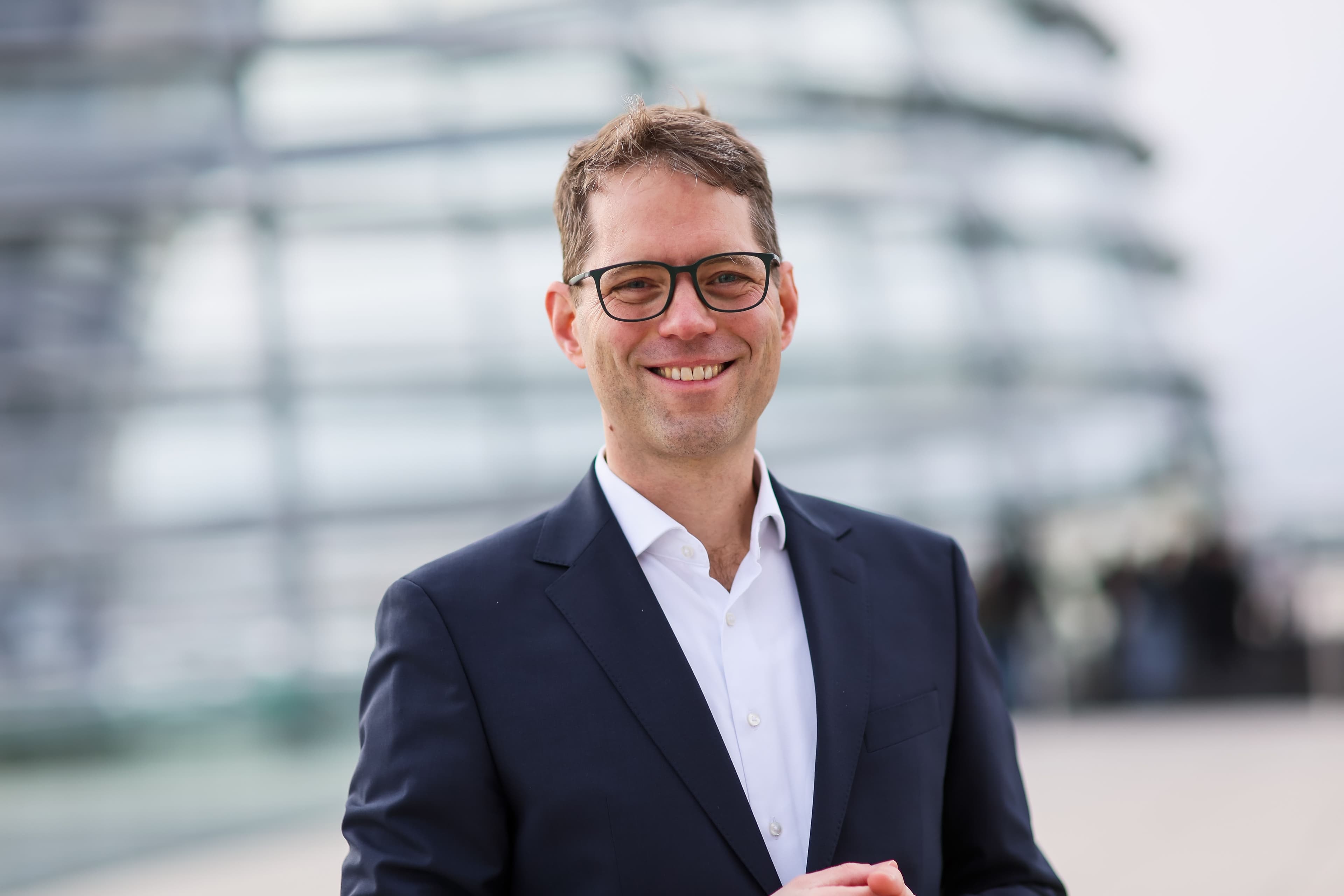 Sven T. Siefken