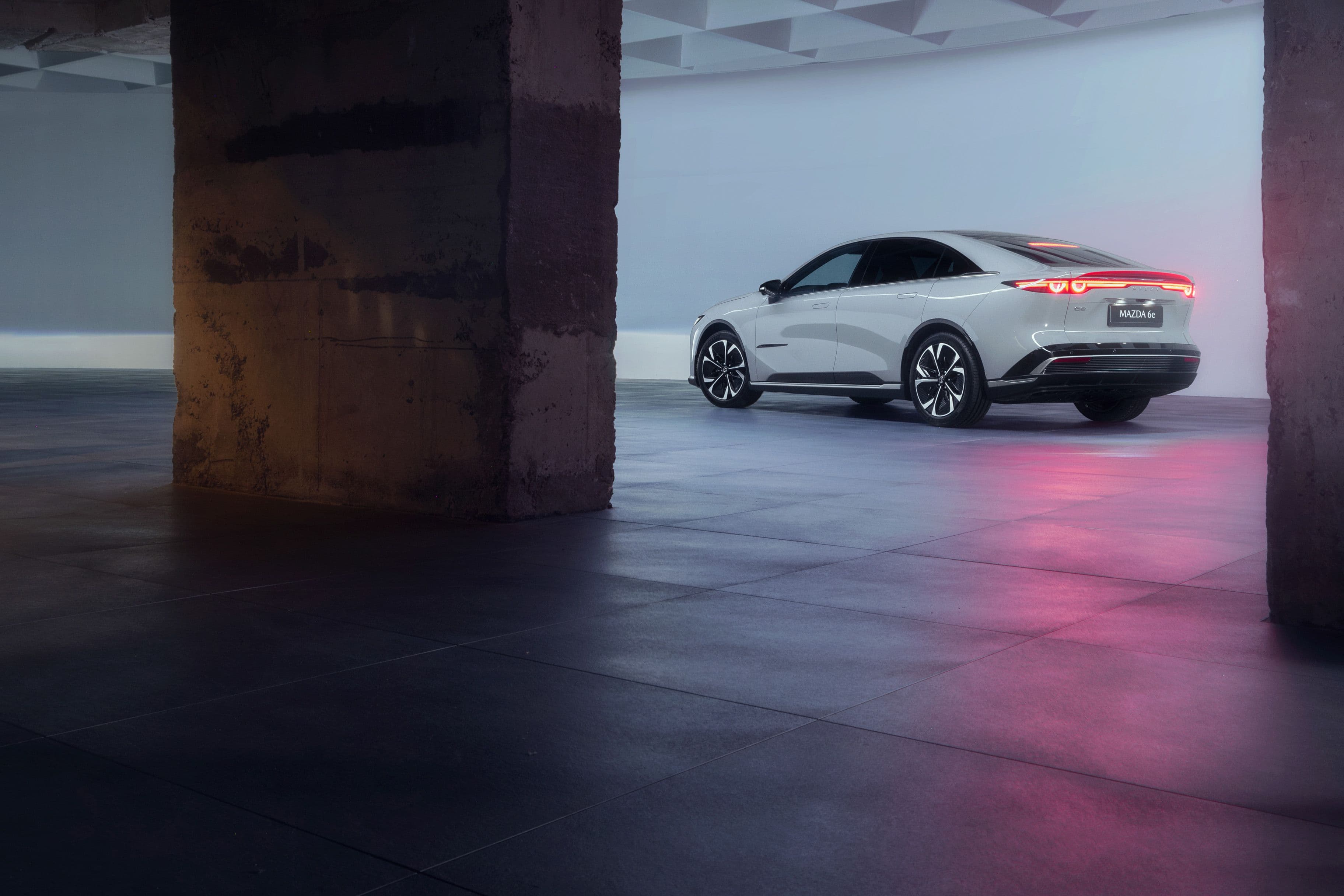 Pressebild eines Mazda 6e