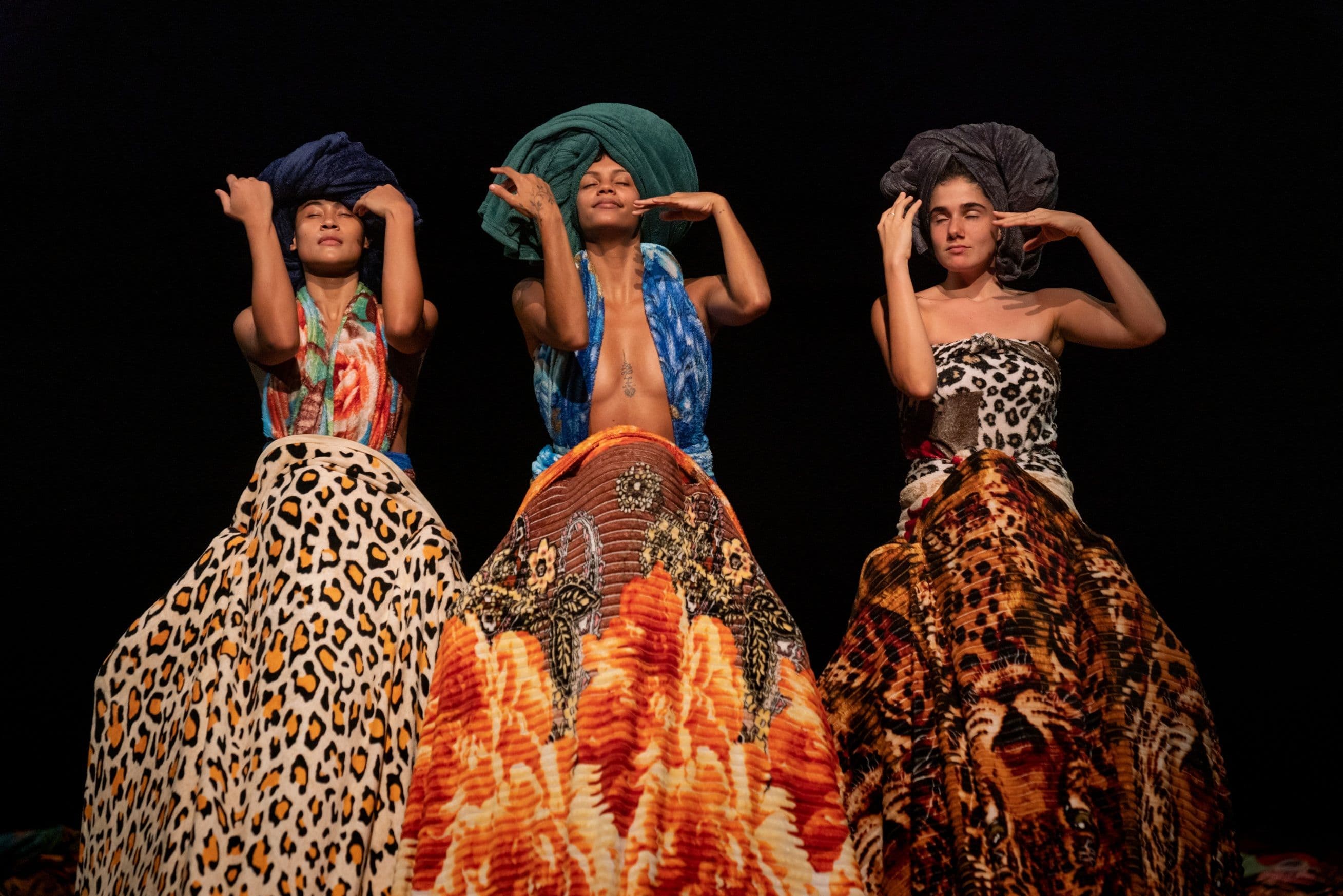 Tanzfestival RheinMain encantado_lia_rodrigues_sammi_landweer