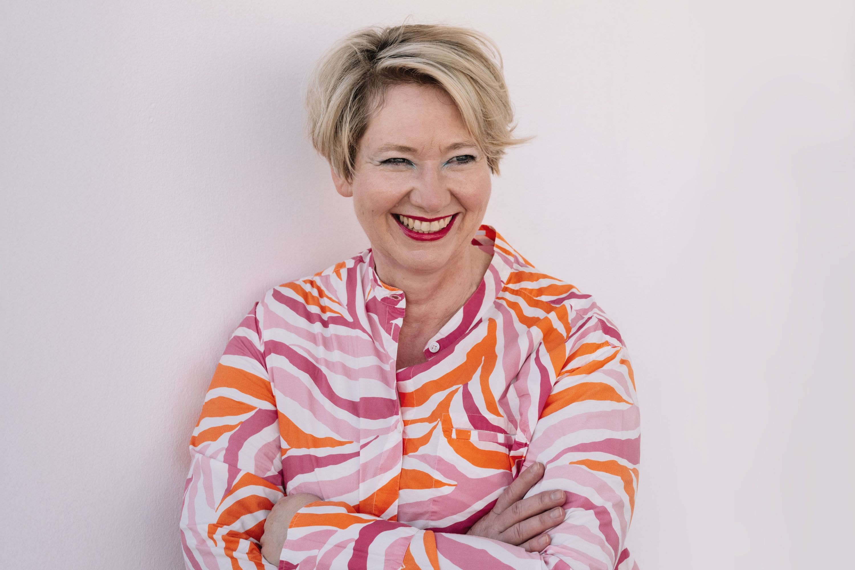 Claudia Neu